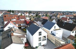 Haus kaufen in 64390 Erzhausen, SCHWIND IMMOBILIEN - modernes 2-Familienhaus in ruhiger und gewachsener Lage