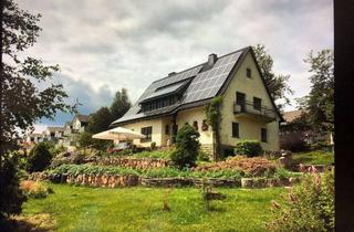 Haus kaufen in 59955 Winterberg, Eleganz trifft Weitblick: Stilvolles Zuhause mit Gästequartier. Großzügig, charmant & charaktervoll!