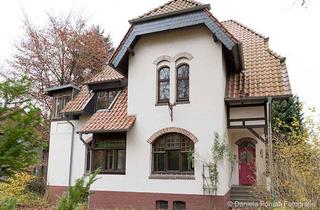 Villa kaufen in 21614 Buxtehude, Wunderschöne Villa auf schönem Grundstück