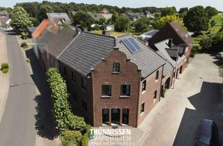 Einfamilienhaus kaufen in 52525 Waldfeucht, Großzügiges Einfamilienhaus mit Einliegerwohnung und charmantem Innenhof