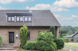 Anlageobjekt in 47918 Tönisvorst, Für Macher und Kreative: Zweifamilienhaus in ruhiger Wohnlage