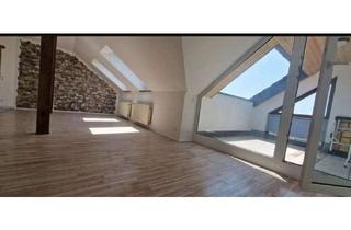 Wohnung kaufen in 63811 Stockstadt, * seit 1992 IMMO-ZAHN *Urban Leben mit Ausblick* Charmantes 3-Zi.Dachstudio mit Balkon-Loggia" (EBK)