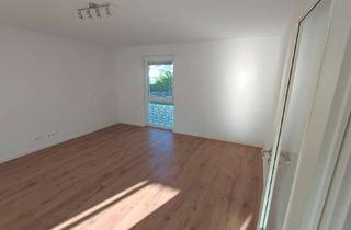 Wohnung mieten in Ludmillastr. 21c, 84034 Nikola, Helle 2-Zimmer-Wohnung in ruhiger Wohnanlage