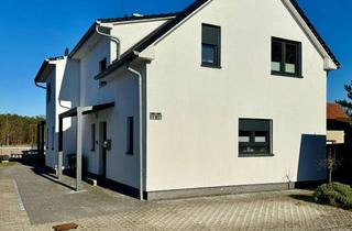 Mehrfamilienhaus kaufen in Siedlerweg 6 a&b, 31303 Burgdorf, Geräumiges, preiswertes und neuwertiges 8-Zimmer-Mehrfamilienhaus mit geh. Innenausstattung