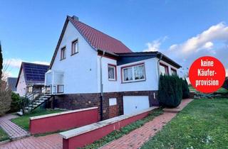 Einfamilienhaus kaufen in 17094 Burg Stargard, HORN IMMOBILIEN++ Burg Stargard, Einfamilienhaus mit Garage und geschlossener Veranda, Randlage