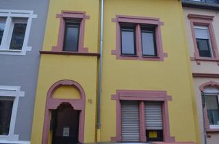 Einfamilienhaus kaufen in Töpferstraße 12, 54290 Trier, Trier - Einfamilienhaus mit drei Apartments in Trier Süd