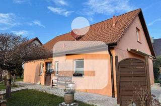Einfamilienhaus kaufen in 91315 Höchstadt, Höchstadt - Haus mit Ausbaumöglichkeit...Familienfreundliches EFH Höchstadt a.d. Aisch