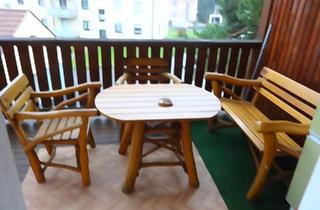 Wohnung kaufen in 92237 Sulzbach-Rosenberg, Sulzbach-Rosenberg - Gepflegte Etagenwohnung mit Tageslichtbad und 2 Balkonen