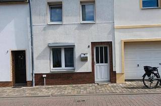 Reihenhaus kaufen in 39629 Bismark, Bismark (Altmark) - Kleines Häuschen im Herzen von Bismark!