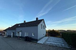 Einfamilienhaus kaufen in 66871 Pfeffelbach, Pfeffelbach - Alleinstehendes Einfamilien Haus mit Parkplätzen priv an priv