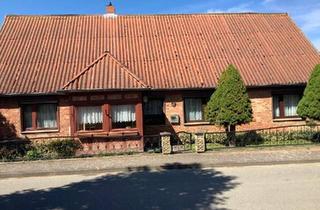 Bauernhaus kaufen in 17091 Rosenow, Rosenow - Bauernhaus mit Nebengelass und großem Grundstück Nahe Rosenow