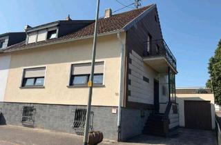 Einfamilienhaus kaufen in 66780 Rehlingen-Siersburg, Rehlingen-Siersburg - Einfamilienhaus in familienfreundlicher Lage