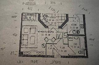 Wohnung kaufen in 91052 Erlangen, Erlangen - Helle 1-Zimmer-Dachgeschosswohnung mit Balkon in der Innenstadt