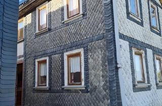 Einfamilienhaus kaufen in 07318 Saalfeld, Saalfeld (Saale) - Einfamilienhaus - Rückzugsoase im Luftkurort Burkersdorf