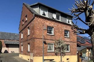 Einfamilienhaus kaufen in 65510 Hünstetten, Hünstetten / Bechtheim - Willkommen in Ihrem neuen Zuhause - Sehr gepflegtes Einfamilienhaus mit Scheune und Garten