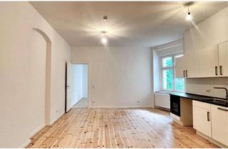 Wohnung kaufen in Gaudystraße 14, 10437 Prenzlauer Berg, Macht GAUDY: Sanierte Altbauwohnung