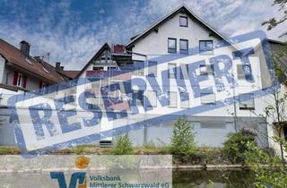Wohnung kaufen in 77773 Schenkenzell, Lichtdurchflutet, barrierefrei & zentral - Wohnen mit Blick ins Grüne in Schenkenzell
