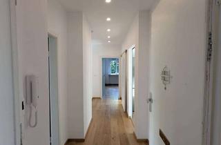 Wohnung kaufen in Rudolf-Mosse-Straße, 14197 Wilmersdorf, Super gelegene 4-Zimmer-Wohnung mit bester Raumaufteilung in ruhiger Lage und mit Blick ins Grüne