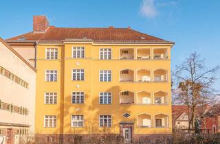 Wohnung kaufen in 12163 Steglitz, Dachgeschoss-Rohling mit Baugenehmigung - TOP Investition im schönsten Steglitz
