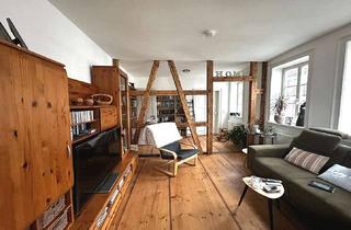 Wohnung mieten in 96450 Zentrum, 3,5-Zimmer-Altbau-Wohnung mit Einbauküche und Tiefgaragenstellplatz - Nähe Innenstadt