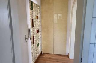 Wohnung mieten in Simpert-Krämer-Straße, 86381 Krumbach, Gepflegte 3-Zimmer-Dachgeschosswohnung in Krumbach (Schwaben)