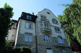 Wohnung mieten in 76530 Innenstadt, Villenwohnung 3 1/2-Zimmer-Dachgeschosswohnung am Annaberg