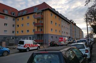 Wohnung mieten in An Den Rampen 11, 90443 Steinbühl, Gut und sicher wohnen - 2,5-Zimmer-Wohnung mit Balkon