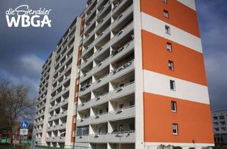 Wohnung mieten in Dr.-Kurt-Schumacher-Straße 15 b, 39576 Stendal, große 3-Raum-Wohnung mit 6m langem Balkon