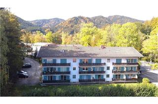 Wohnung mieten in Wilhelmina Straße 11b, 83707 Bad Wiessee, Geschmackvolle 3-Zimmer-Wohnung mit Balkon in Bad Wiessee zum 01.10.2025