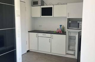 Wohnung mieten in Nägelsbachstraße 23, 91052 Erlangen, Möblierte 1-Zimmer-Wohnung in zentraler Lage mit großem Balkon – befristet oder unbefristet ab 15.8