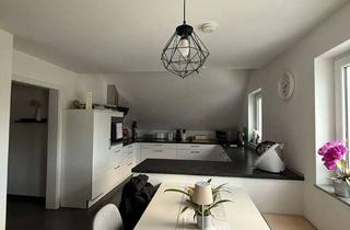 Wohnung mieten in 77791 Berghaupten, Attraktive 3-Zimmer-Maisonette-Wohnung mit gehobener Innenausstattung mit Einbauküche in Berghaupten