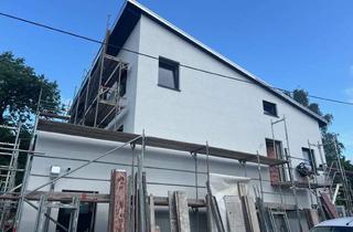 Wohnung mieten in Mühlenbecker Weg, 16515 Oranienburg, Erstbezug und Einbauküche: Geschmackvolle 4-Raum-Terrassenwohnung mit geh. Innenausstattung