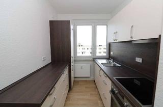 Wohnung mieten in Maxim-Gorki-Straße 54, 09599 Freiberg, Vor dem Naschen Hände waschen…neu sanierte 2-RW mit Einbauküche & Balkon!!!