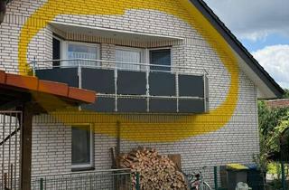 Wohnung mieten in Stockkämper Weg 8a, 33790 Halle, Ansprechende 4-Zimmer-Wohnung mit luxuriöser Innenausstattung mit Balkon in Halle (Westfalen)