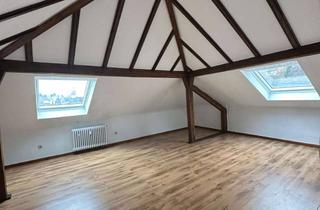 Wohnung mieten in 51645 Gummersbach, Ruhige Dachgeschosswohnung in gepflegtem Haus ,Nichtraucherwohnung ab 01.Oktober 2025