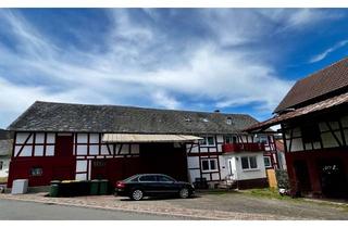 Haus kaufen in 35088 Battenberg, Investieren oder selbst einziehen – Charmantes Fachwerkhaus mit Scheune und Balkon