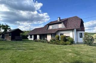 Haus kaufen in 56651 Oberdürenbach, Wie im Urlaub! Gepflegtes und variables 1-2-Familienhaus mit Blick auf Burg Olbrück!
