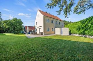Einfamilienhaus kaufen in 89281 Altenstadt, Charmantes Einfamilienhaus auf großzügigem Grundstück mit modernisierter Ausstattung