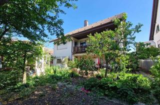 Einfamilienhaus kaufen in Reiterweg 62, 68163 Neuostheim / Neuhermsheim, Freistehendes Einfamilienhaus mit Potential zum Mehrfamilienhaus und großem Garten!