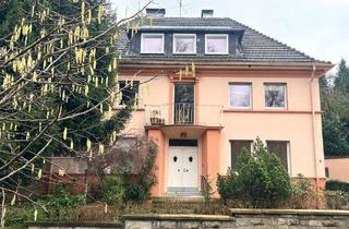 Villa kaufen in 58285 Gevelsberg, Ruhig aber doch mitten drin! Liebhaber-Stadtvilla auf weitläufigem Gartengrundstück in Gevelsberg