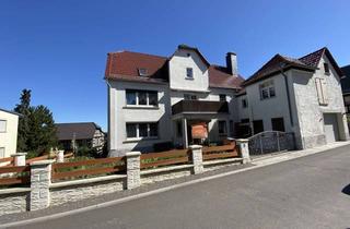 Einfamilienhaus kaufen in 06712 Kayna, Großes Einfamilienhaus oder Generationswohnen mit Garage & Balkon in Kayna bei Zeitz zu verkaufen.