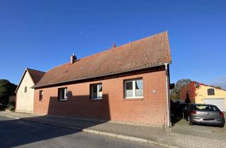 Einfamilienhaus kaufen in Berkauer Dorfstraße 16, 39629 Bismark, RENOVIERTES Einfamilienhaus mit Nebengelass