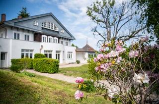 Haus kaufen in 83646 Bad Tölz, Idyllic Residence Offering Stunning Views of the Isar and Bad Tölz