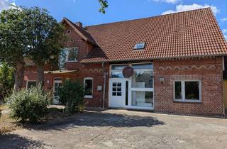 Mehrfamilienhaus kaufen in Rolfsbütteler Straße 17, 38543 Hillerse, Geräumiges, preiswertes 13-Zimmer-Mehrfamilienhaus in Hillerse
