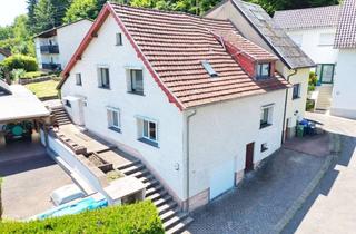 Einfamilienhaus kaufen in Lebacher Straße 72, 66571 Eppelborn, Saniertes Einfamilienhaus mit Garage in Eppelborn!