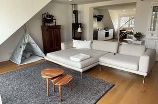 Wohnung kaufen in 40219 Unterbilk, Lichtdurchflutete, klimatisierte Maisonette Wohnung mit Dachterrasse mitten im Lorettoviertel