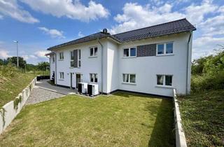 Wohnung mieten in Frankenring 54, 53945 Blankenheim, Moderne 3-Zimmer-Wohnung mit Balkon in Blankenheim