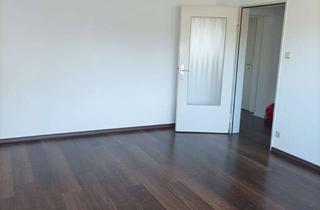 Wohnung mieten in 35394 Gießen, Helle 2-Zimmer-Whg mit Balkon und EBK, frisch renoviert