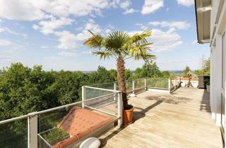 Villa kaufen in 70839 Gerlingen, Rarität: Villa mit einzigartigem Grundstück und beherrschendem Panoramablick in begehrtester Lage