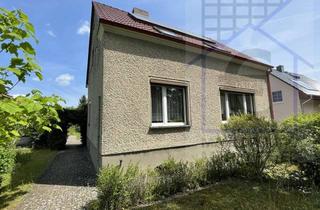 Einfamilienhaus kaufen in 15537 Grünheide, SOLIDES VOLLUNTERKELLERTES EINFAMILIENHAUS MIT GROSSEM GRUNDSTÜCK